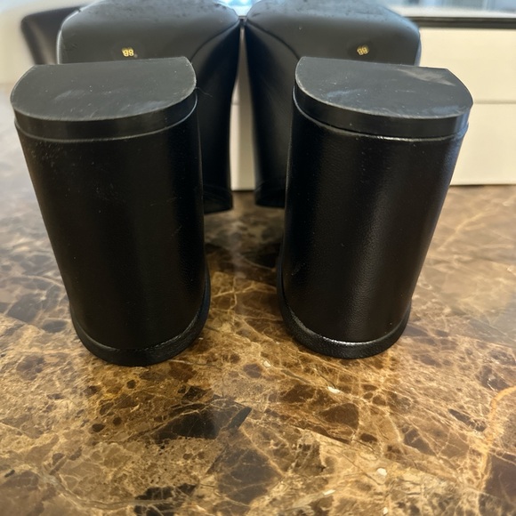 Stuart Weitzman Black Leather Mules - Picture 5 of 10